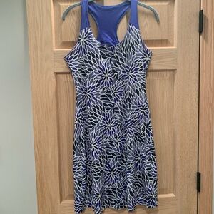 Columbia Omni Wick UPF 50 built in bra Tennis Dress